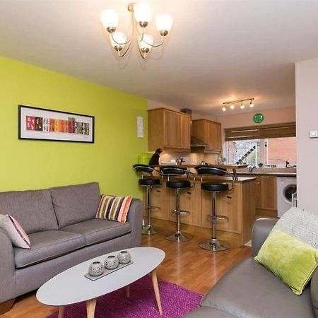 Hotel Ashleigh Manor à Belfast Extérieur photo