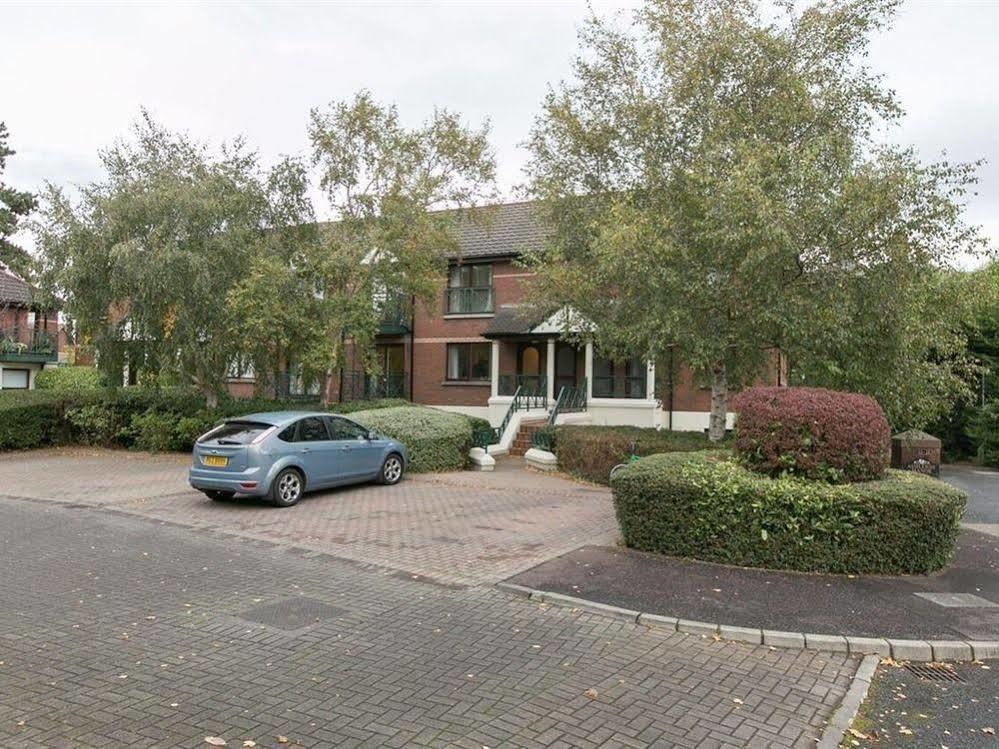 Hotel Ashleigh Manor à Belfast Extérieur photo